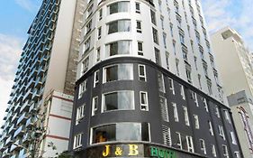 J&B Hotel & Apartment